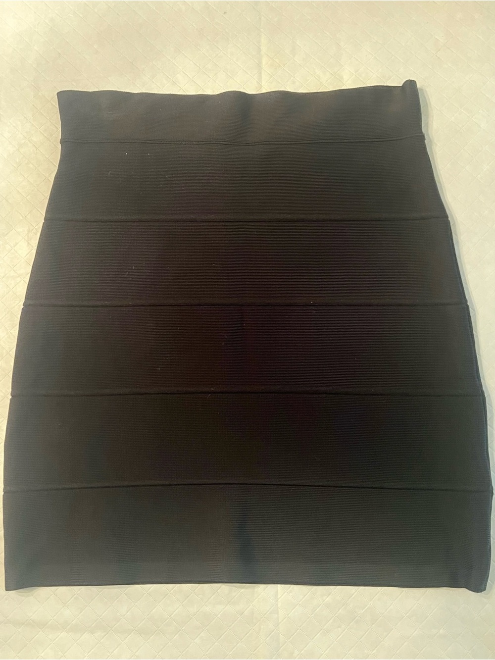 Y2K BCBGMaxAzria Simone Black Bandage Mini Skirt - Women S